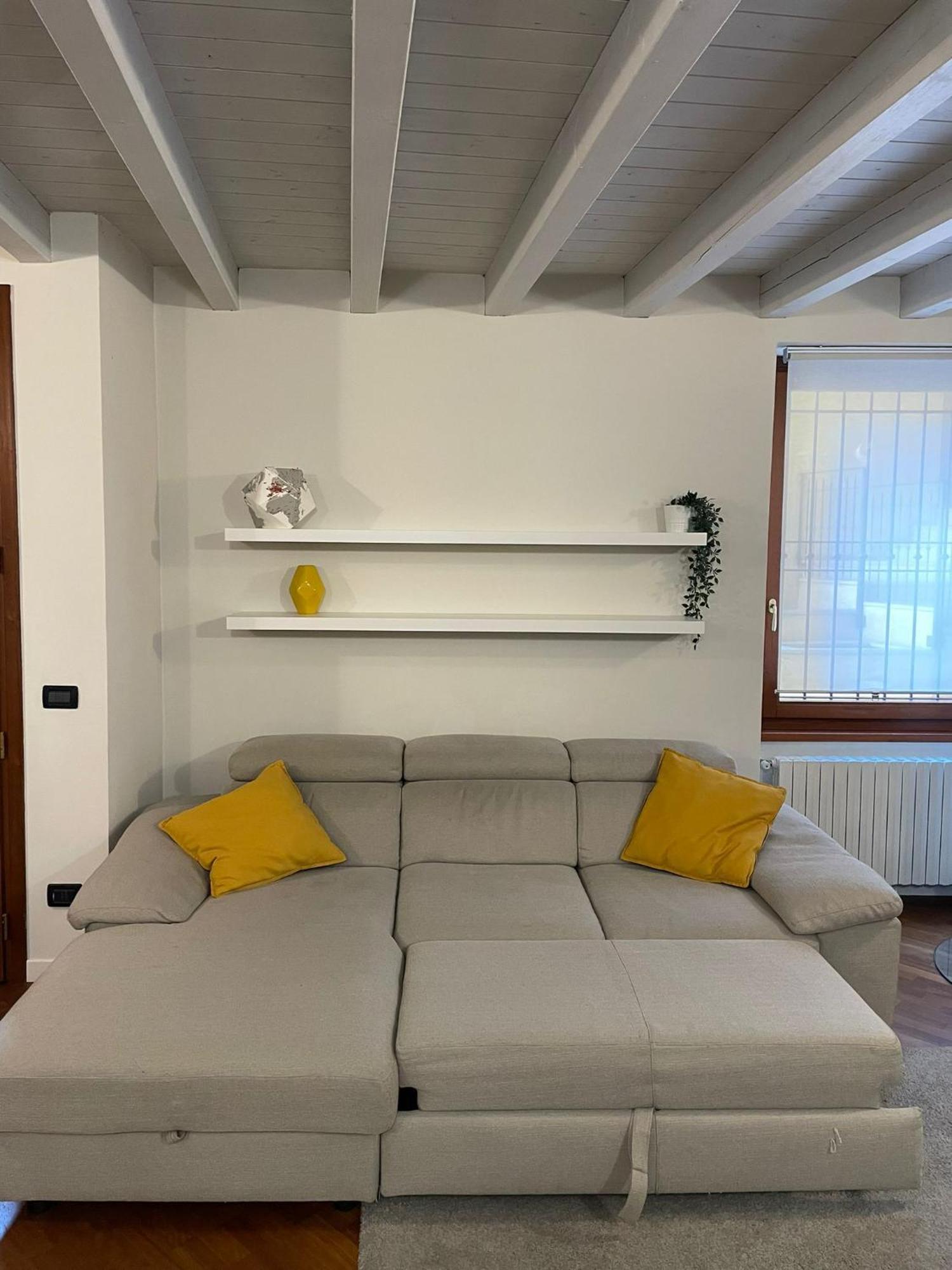 Amelie Apartment Дезенцано-дель-Гарда Экстерьер фото